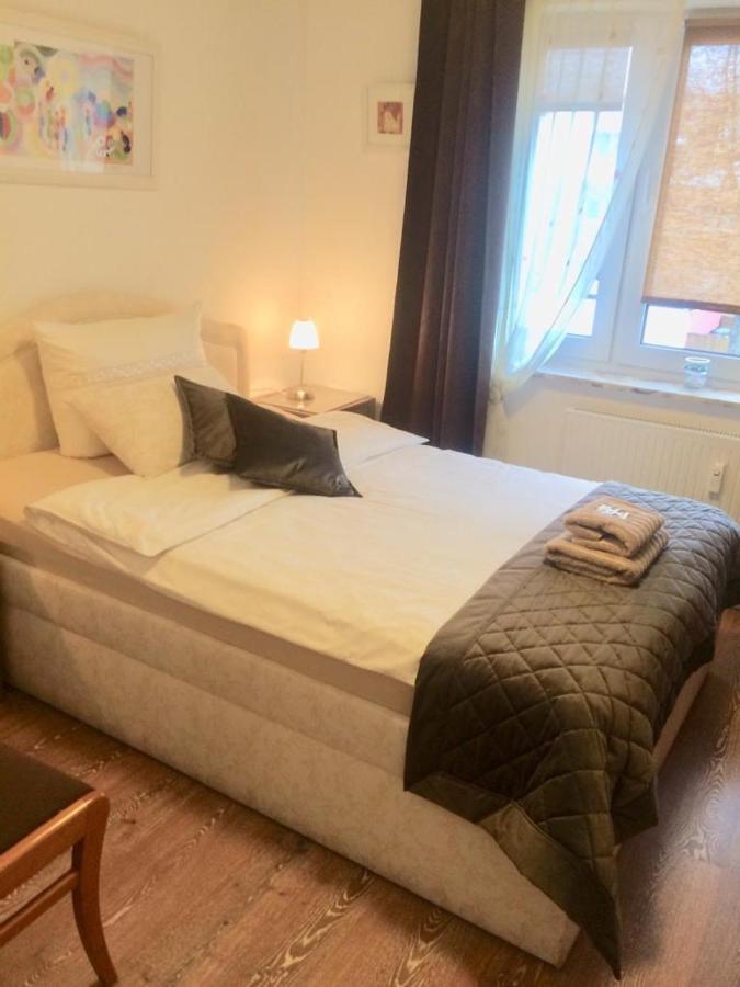 Ingrids Ferienwohnung Mit Balkon In Thiede Naehe See Salzgitter Exterior foto